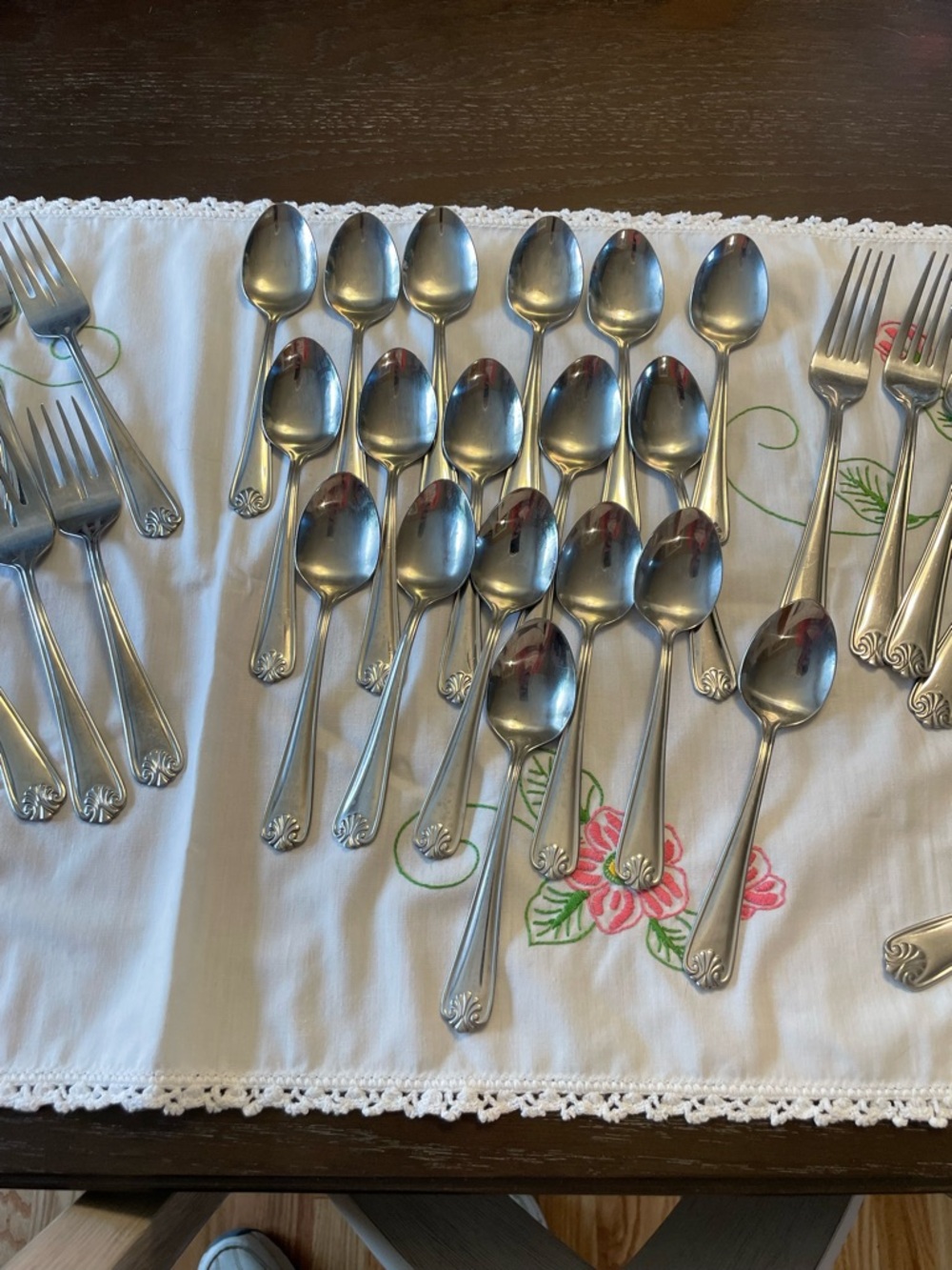 Cambridge Stainless SHELL Pattern Flatware Set/Pieces - Picture 11 of 16